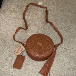 Circle brown Crossbody